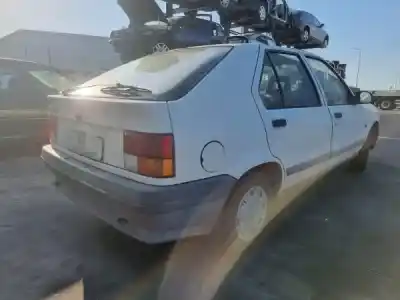 Scrapping Vehicle renault 19 i (b/c53_) 1.4 of the year 1990 powered e6j 700