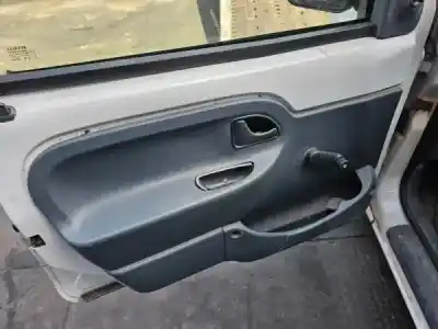 Veículo de Sucata renault kangoo express (fc0/1_) d 65 1.9 (fc0e fc02 fc0j fc0n) do ano 1998 alimentado f8q 662