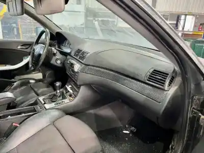 Scrapping Vehicle bmw serie 3 coupe (e46) 323 ci of the year 2005 powered m52 b25 (256s4)