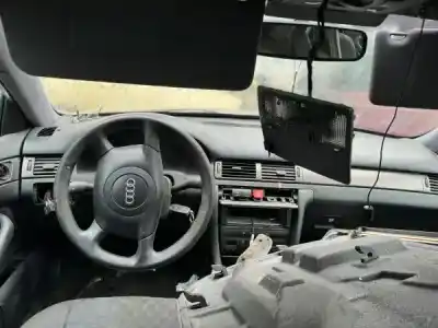 Здавання транспортного засобу audi a6 avant (4b5) 2.5 tdi року 2022 потужний 