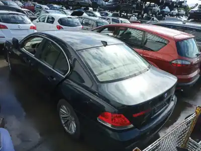 Veículo de Sucata bmw 7 (e65, e66, e67) 745 i. li do ano 2002 alimentado n62 b44 a