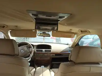 Veículo de Sucata bmw 7 (e65, e66, e67) 745 i. li do ano 2002 alimentado n62 b44 a