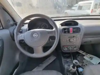 Veículo de Sucata opel combo tour 1.3 cdti 16v do ano 2023 alimentado 