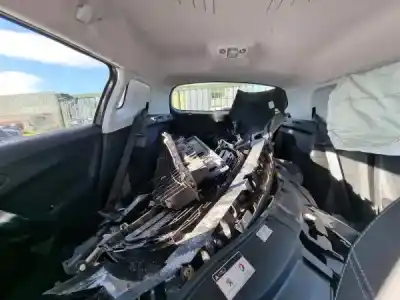 Veículo de Sucata peugeot 2008 i (cu_) 1.6 hdi do ano 2013 alimentado 9hp (dv6dted)