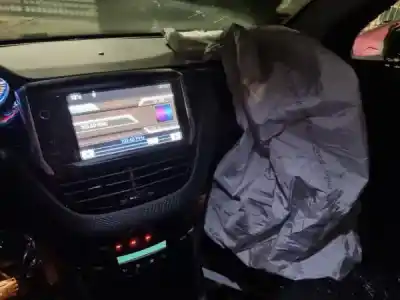 Veículo de Sucata peugeot 2008 i (cu_) 1.6 hdi do ano 2013 alimentado 9hp (dv6dted)