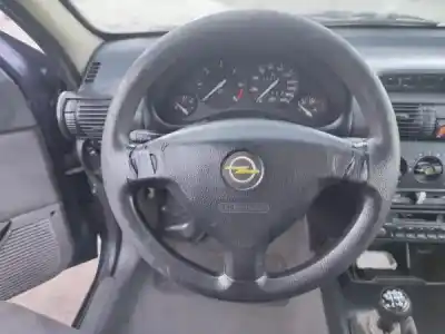 Veicolo di demolizione opel corsa b (s93) 1.5 td (f08. f68. m68) dell'anno 1998 alimentato 15 dt (t4ec1)