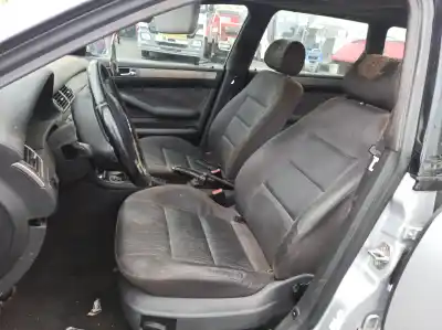 Scrapping Vehicle audi a6 avant (4b5) 2.5 tdi of the year 2000 powered 