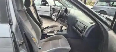 Veicolo di demolizione bmw 3 (e36) r620 gasolina 1993 4p dell'anno 1993 alimentato m43 b16 (164e2)