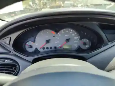 Veicolo di demolizione ford focus i (daw, dbw) 1.8 turbo di / tddi dell'anno 2001 alimentato  Veicolo di demolizione ford focus i (daw, dbw) 1.8 turbo di / tddi dell'anno 2001 alimentato