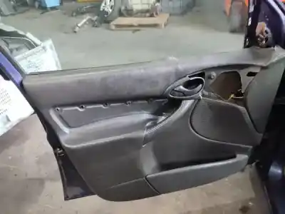 Veicolo di demolizione ford focus i (daw, dbw) 1.8 turbo di / tddi dell'anno 2001 alimentato  Veicolo di demolizione ford focus i (daw, dbw) 1.8 turbo di / tddi dell'anno 2001 alimentato