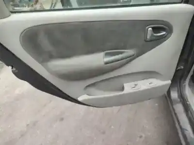 Hurda Aracı renault megane scenic (ja0/1_) 1.4 i (ja0e) yılın 2002 güçlü 