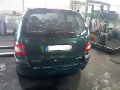 Veicolo di demolizione renault megane scenic (ja0/1_) 1.4 i (ja0e) dell'anno 2000 alimentato 