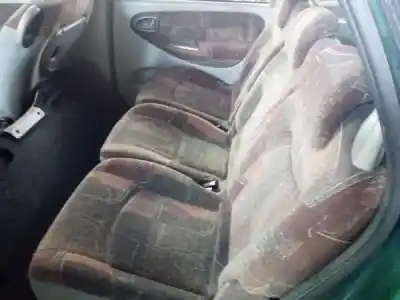 Veicolo di demolizione renault megane scenic (ja0/1_) 1.4 i (ja0e) dell'anno 2000 alimentato 