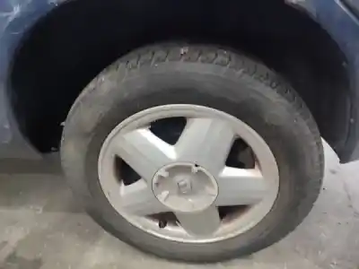 Véhicule à la ferraille renault megane scenic (ja0/1_) 1.4 i (ja0e) de l'année 2003 alimenté 