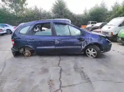 Verschrottungsfahrzeug renault megane scenic (ja0/1_) 1.4 i (ja0e) des jahres 1999 angetrieben 