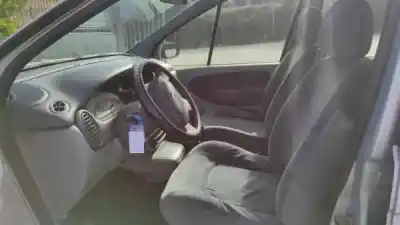 Hurda Aracı renault megane scenic (ja0/1_) 1.4 i (ja0e) yılın 2000 güçlü 