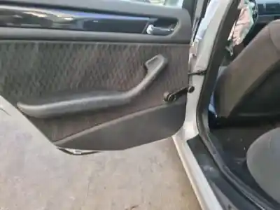 Scrapping Vehicle bmw 3 touring (e46) 320 d of the year 2004 powered m47 d20 (204d1)