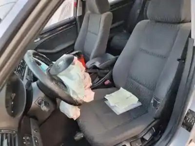 Scrapping Vehicle bmw 3 touring (e46) 320 d of the year 2004 powered m47 d20 (204d1)