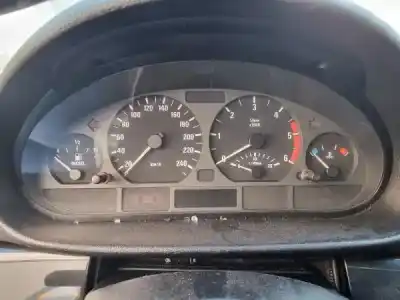 Scrapping Vehicle bmw 3 touring (e46) 320 d of the year 2004 powered m47 d20 (204d1)