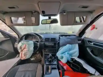 Scrapping Vehicle bmw 3 touring (e46) 320 d of the year 2004 powered m47 d20 (204d1)