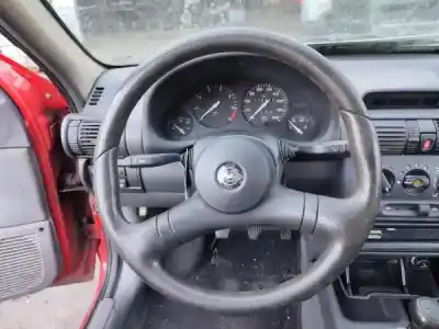Veicolo di demolizione opel corsa b (s93) 1.2 i (f08 f68 m68) dell'anno 1994 alimentato c 12 nz Veicolo di demolizione opel corsa b (s93) 1.2 i (f08 f68 m68) dell'anno 1994 alimentato c 12 nz