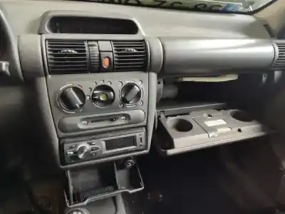 Scrapping Vehicle opel corsa b (s93) 1.2 i (f08 f68 m68) of the year 1996 powered 