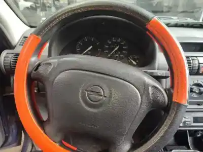 Scrapping Vehicle opel corsa b (s93) 1.2 i (f08 f68 m68) of the year 1996 powered 