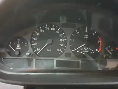 Veículo de Sucata bmw 3 touring (e46) 320 d do ano 2003 alimentado m47 d20 (204d4)