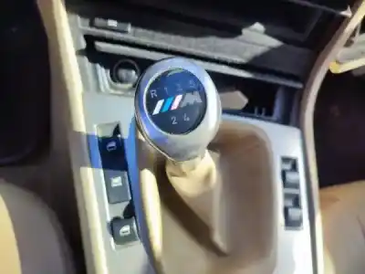 Scrapping Vehicle bmw 3 touring (e46) 320 d of the year 2002 powered m47 d20 (204d4)