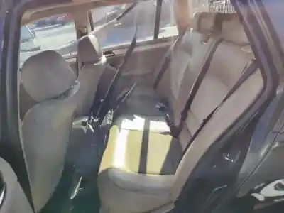 Scrapping Vehicle bmw 3 touring (e46) 320 d of the year 2002 powered m47 d20 (204d4)