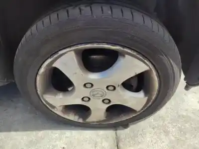 Veículo de Sucata mazda 2 (dy) 1.2 do ano 2003 alimentado fuja