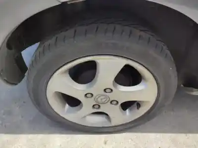 Veículo de Sucata mazda 2 (dy) 1.2 do ano 2003 alimentado fuja