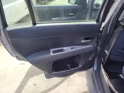 Veículo de Sucata mazda 2 (dy) 1.2 do ano 2003 alimentado fuja