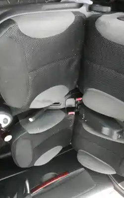 Veículo de Sucata citroen c2 (jm_) 1.6 do ano 2004 alimentado 