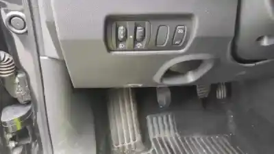 Veicolo di demolizione renault megane ii break (km0/1_) 1.5 dci (km02. km13) gasóleo 2004 5p dell'anno 2008 alimentato k9k 732