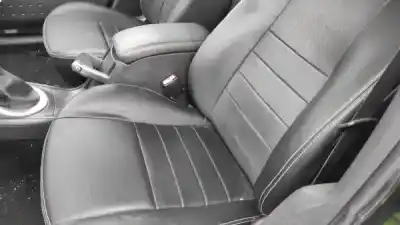 Veicolo di demolizione renault megane ii break (km0/1_) 1.5 dci (km02. km13) gasóleo 2004 5p dell'anno 2008 alimentato k9k 732