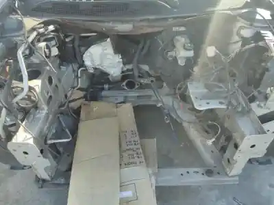 Véhicule à la ferraille renault megane ii break (km0/1_) 1.5 dci (km02. km13) gasóleo 2004 5p de l'année 2009 alimenté k9k 732