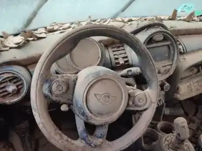 Verschrottungsfahrzeug mini mini (f55) cooper des jahres 2018 angetrieben b38 a15 a