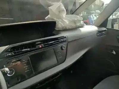 Scrapping Vehicle citroen c4 picasso ii 1.6 bluehdi 120 of the year 2023 powered bhz (dv6fc)