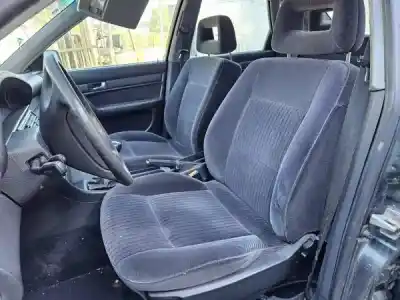 Veículo de Sucata audi 100 avant (4a, c4) 2.0 do ano 1992 alimentado 