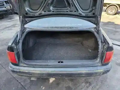 Veículo de Sucata audi 100 avant (4a, c4) 2.0 do ano 1992 alimentado 