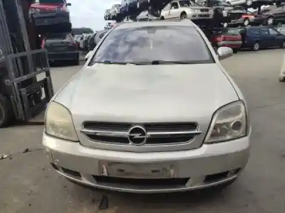 Veicolo di demolizione opel vectra c gts (z02) 1.9 cdti (f68) dell'anno 2004 alimentato z 19 dth