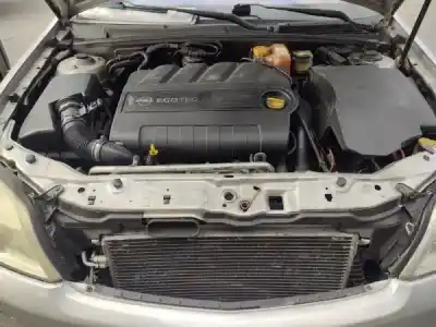 Veicolo di demolizione opel vectra c gts (z02) 1.9 cdti (f68) dell'anno 2004 alimentato z 19 dth