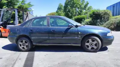 Здавання транспортного засобу audi a4 b5 (8d2) 1.9 tdi року 1995 потужний 