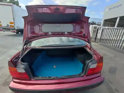 Scrapping Vehicle bmw 3 (e36) 318 tds of the year 1996 powered m41 d17 (174t1)