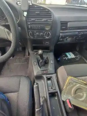 Scrapping Vehicle bmw 3 (e36) 318 tds of the year 1996 powered m41 d17 (174t1)