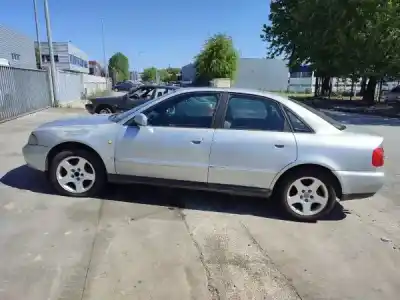 Véhicule à la ferraille audi a4 b5 (8d2) 1.9 tdi de l'année 1997 alimenté afn Véhicule à la ferraille audi a4 b5 (8d2) 1.9 tdi de l'année 1997 alimenté afn