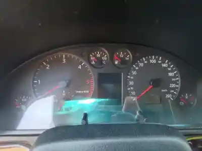 Véhicule à la ferraille audi a4 b5 (8d2) 1.9 tdi de l'année 1997 alimenté afn Véhicule à la ferraille audi a4 b5 (8d2) 1.9 tdi de l'année 1997 alimenté afn