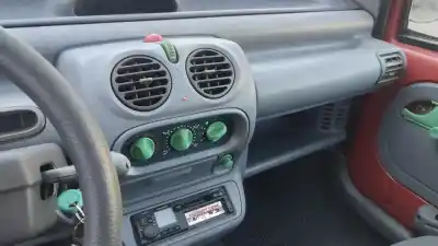 Здавання транспортного засобу renault twingo i (c06_) 1.2 (c063 c064) року 1993 потужний c3g 700|c3g 702