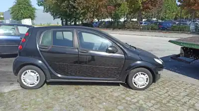 Здавання транспортного засобу smart forfour (454) 1.1 (454.030) року 2007 потужний m 134.910